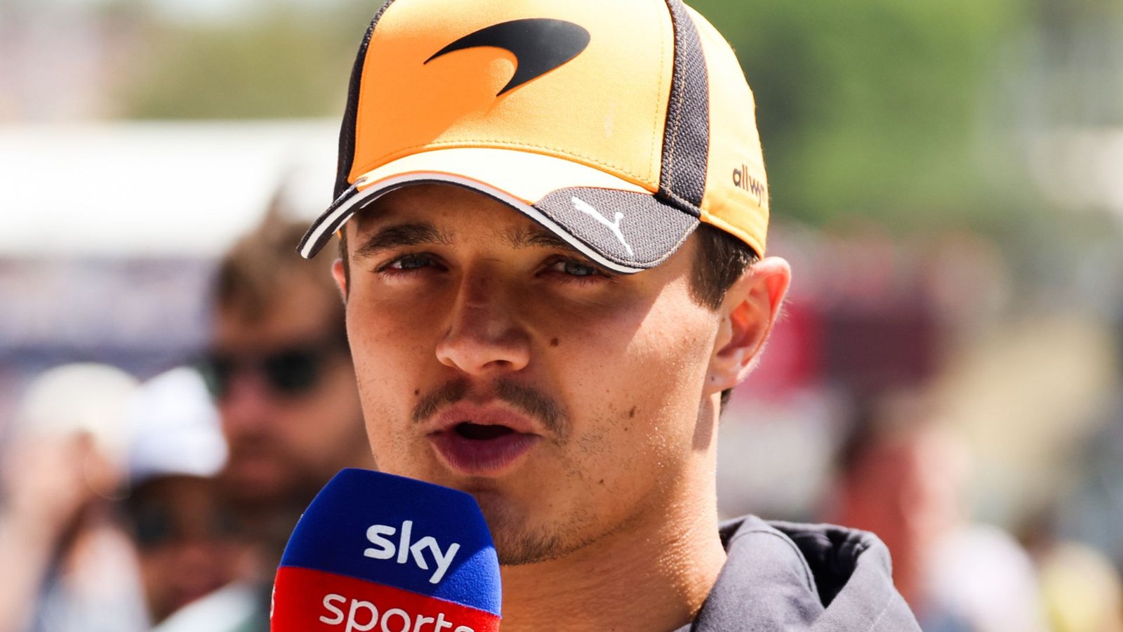 Lando Norris Commits to McLaren with New Contract Until 2030