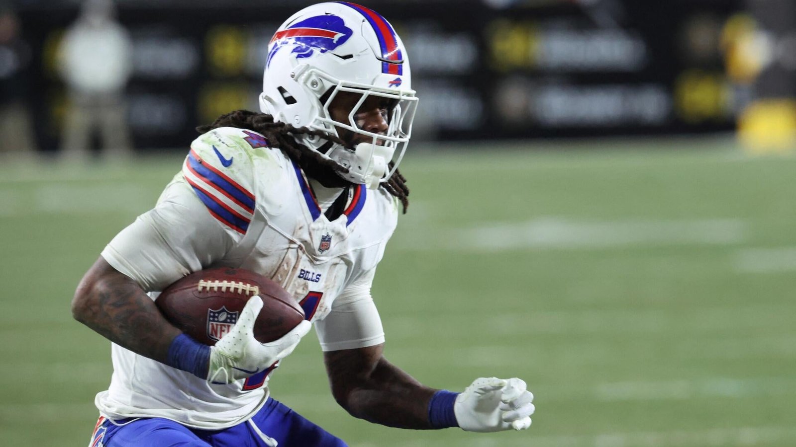 Fantasy Football Rankings 2026: Identifying Busts and Risky Picks
