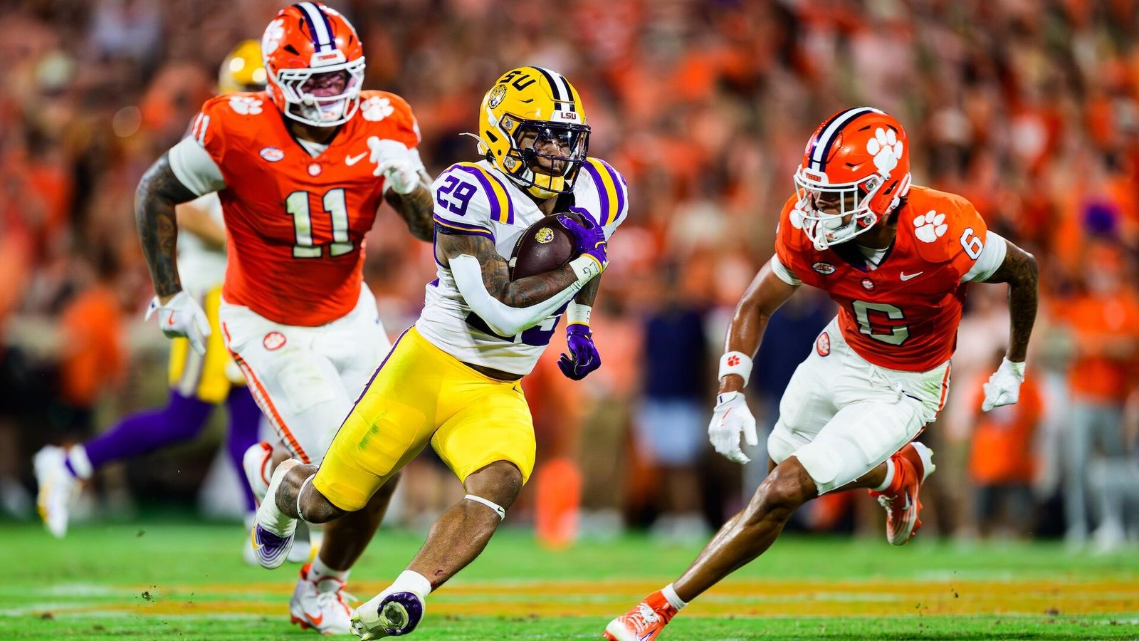 LSU vs. Clemson and Ole Miss vs. Louisville Highlight Week 1 College Football Predictions