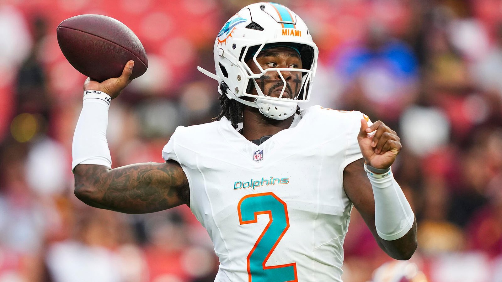 Dolphins Face Tough Challenge Against Raiders in Week 1 Matchup