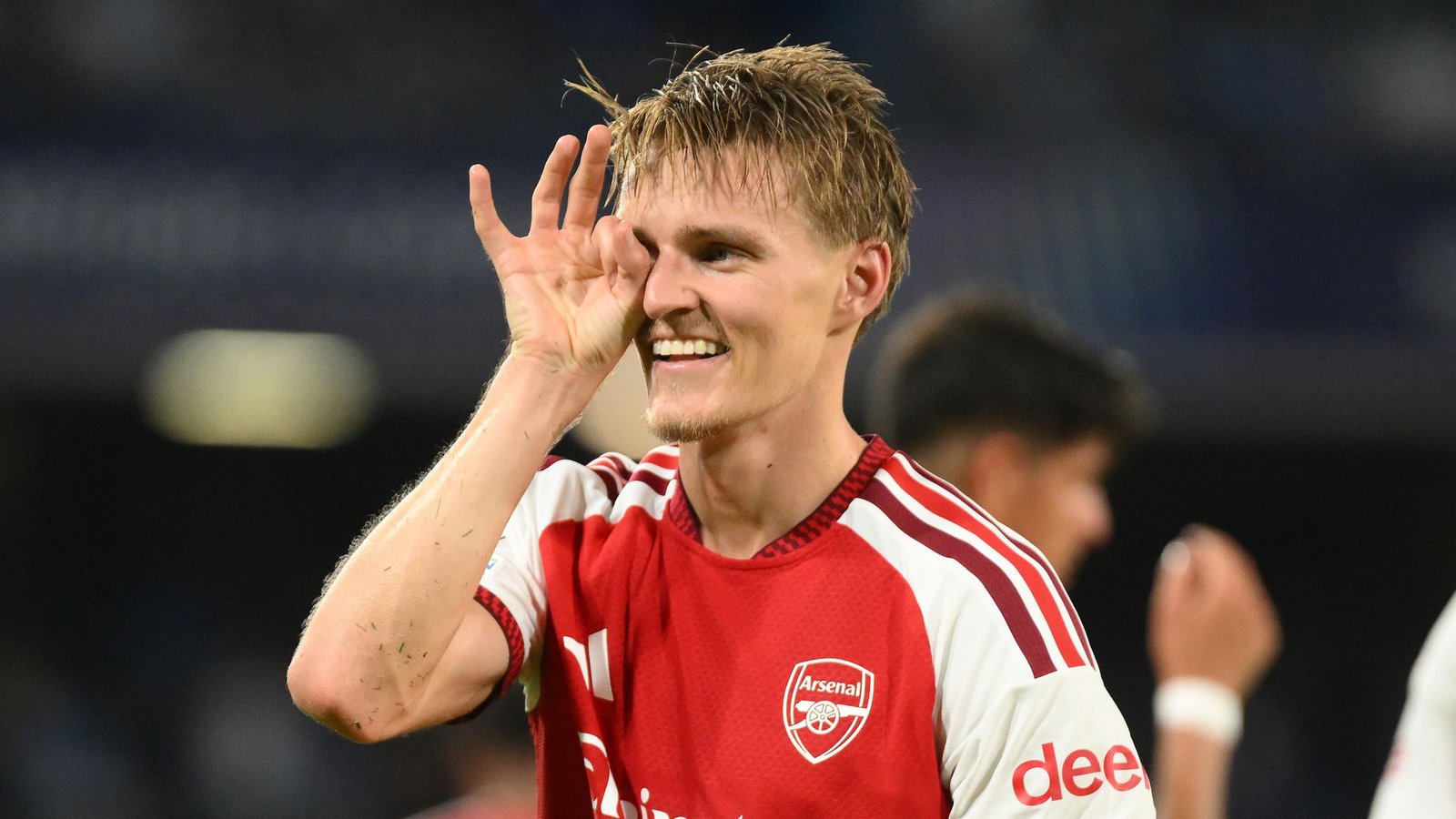Martin Odegaard Leads Arsenal to Victory Against Napoli in Champions League Opener