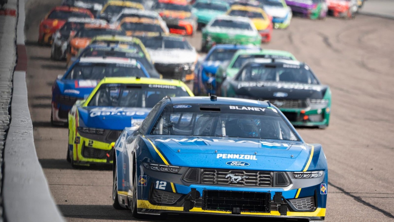 NASCAR at Iowa: Insights and Predictions for the 2026 Iowa Corn 350