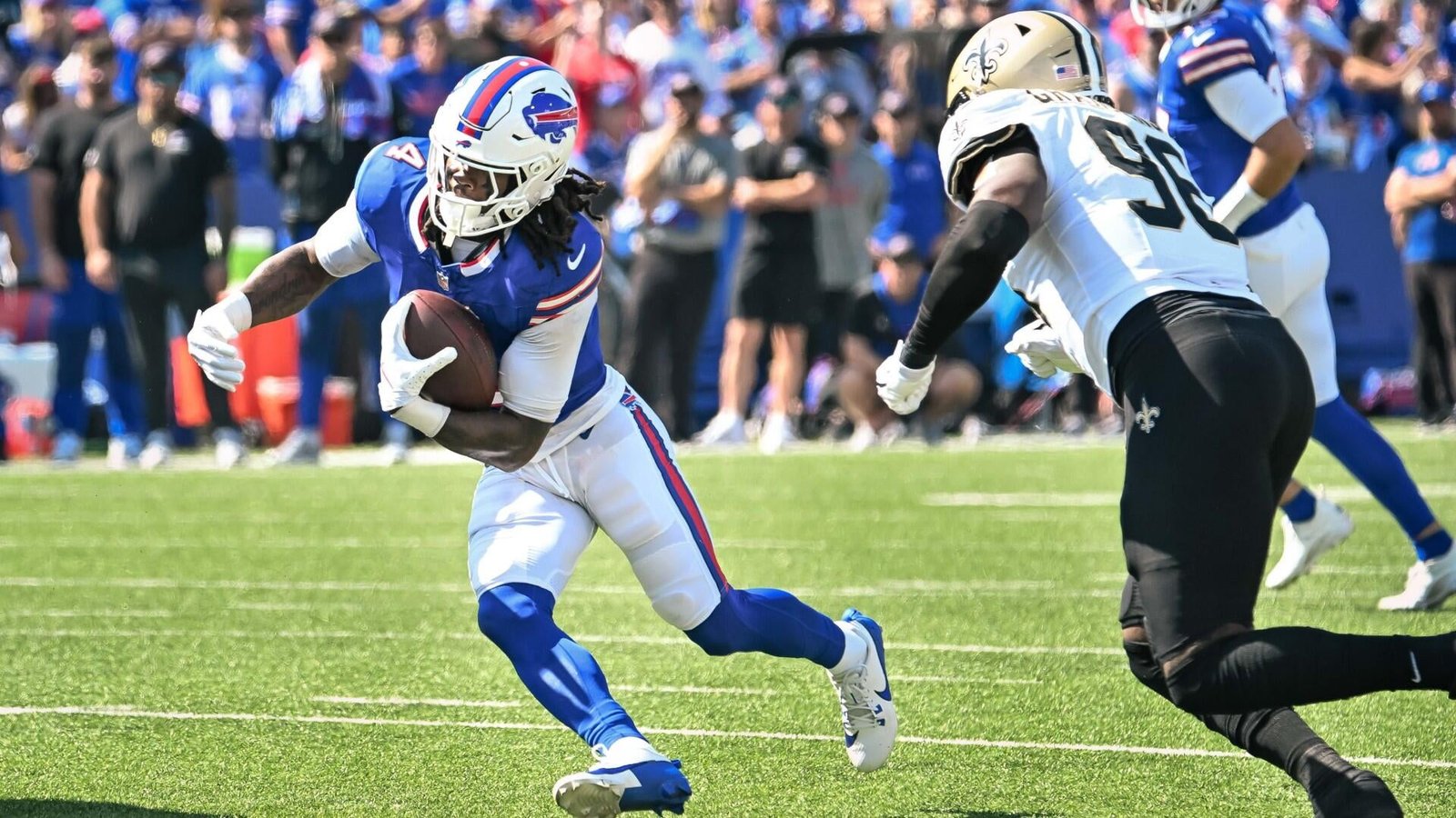 Fantasy Football Rankings 2026: Identifying Busts and Risky Picks