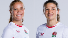Venner and Robinson among 32 Red Roses contracts