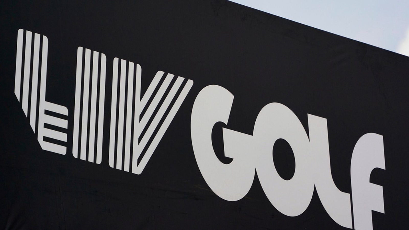 LIV Golf League Seeks Bankruptcy Protection While Planning 2027 Relaunch