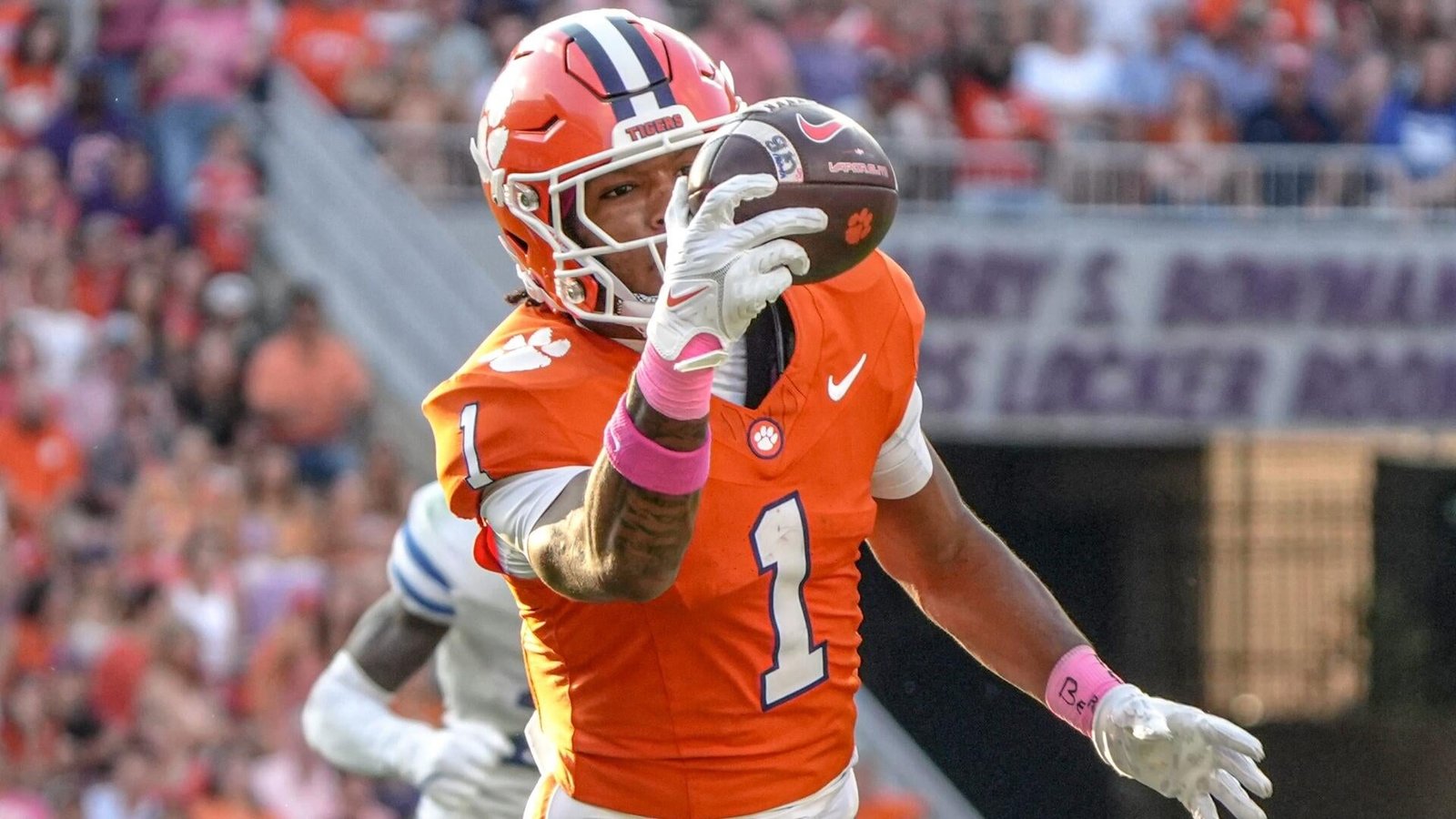 Clemson Tigers vs. LSU Tigers: Expert Predictions for Week 1 College Football Matchup