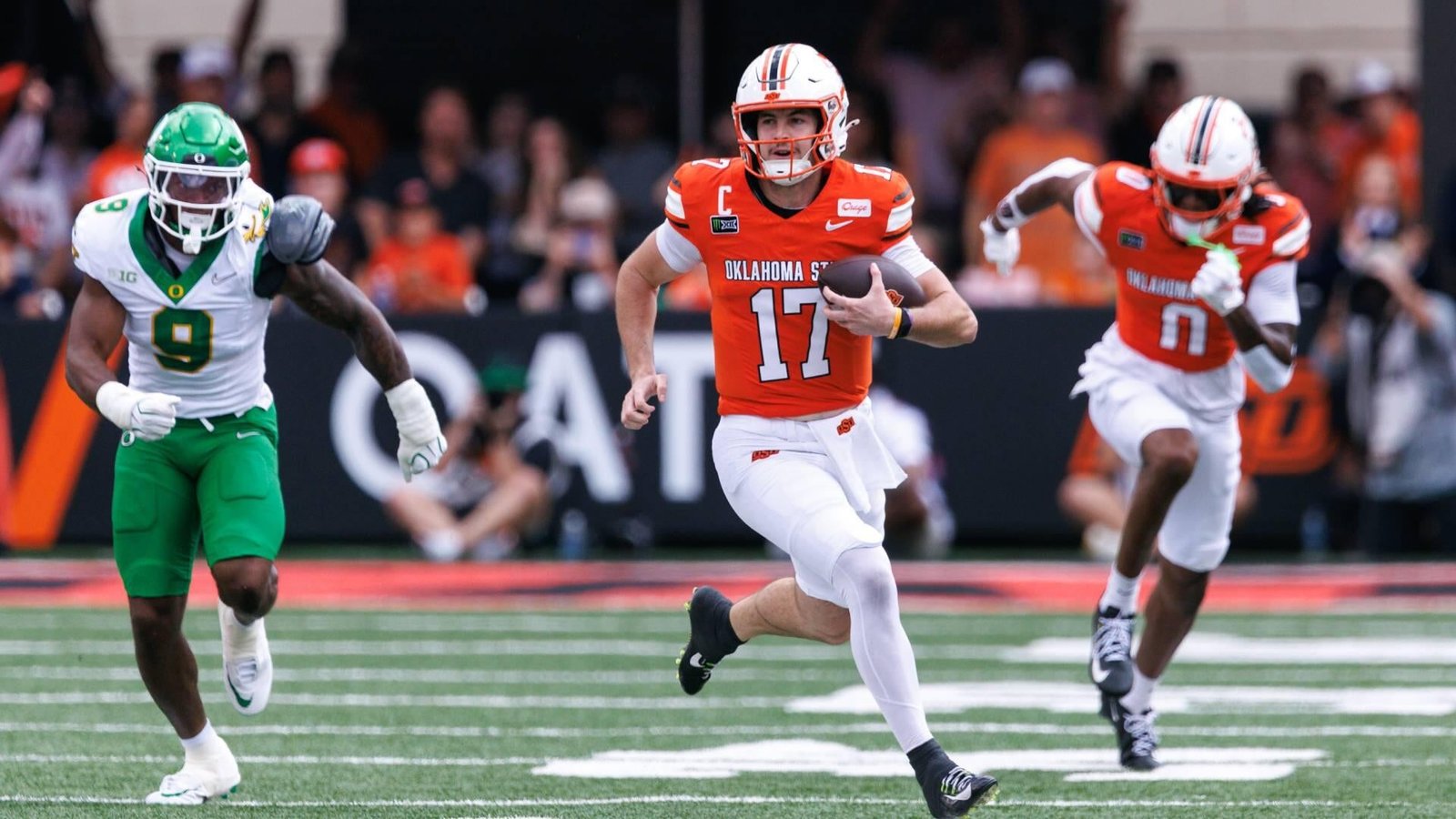 Oklahoma State Upsets Oregon in Week 2 of College Football