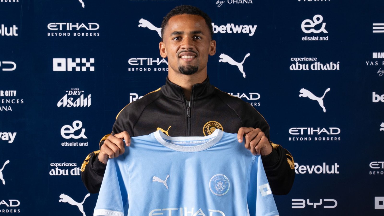 Manchester City Secures Iliman Ndiaye for £65 Million