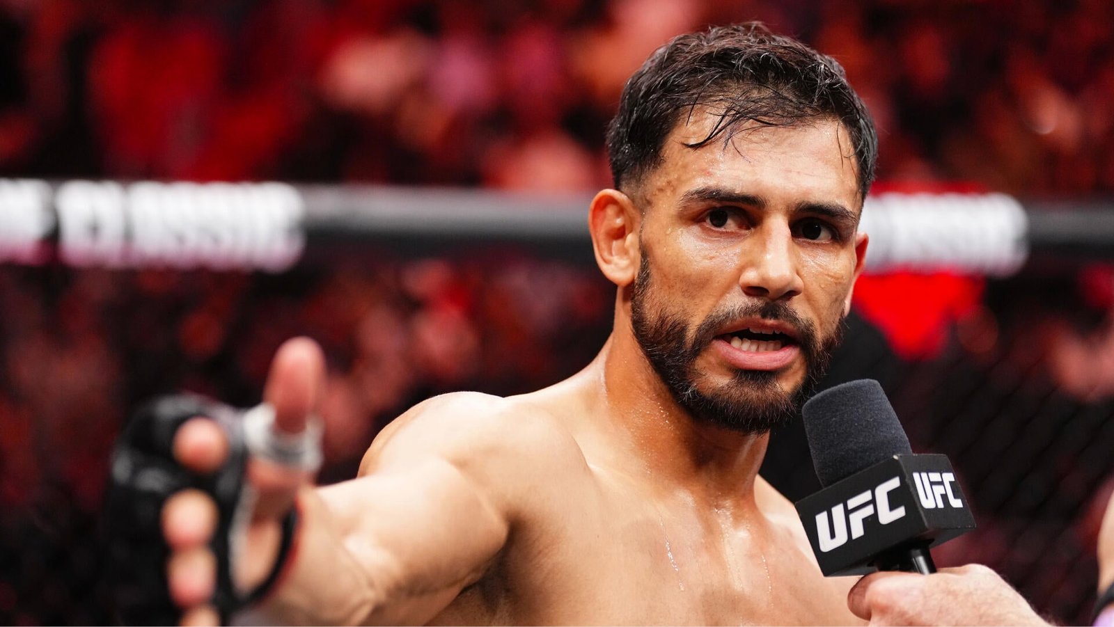 Yair Rodriguez announces withdrawal from Noche UFC main event with injury: 'I wanted this fight'