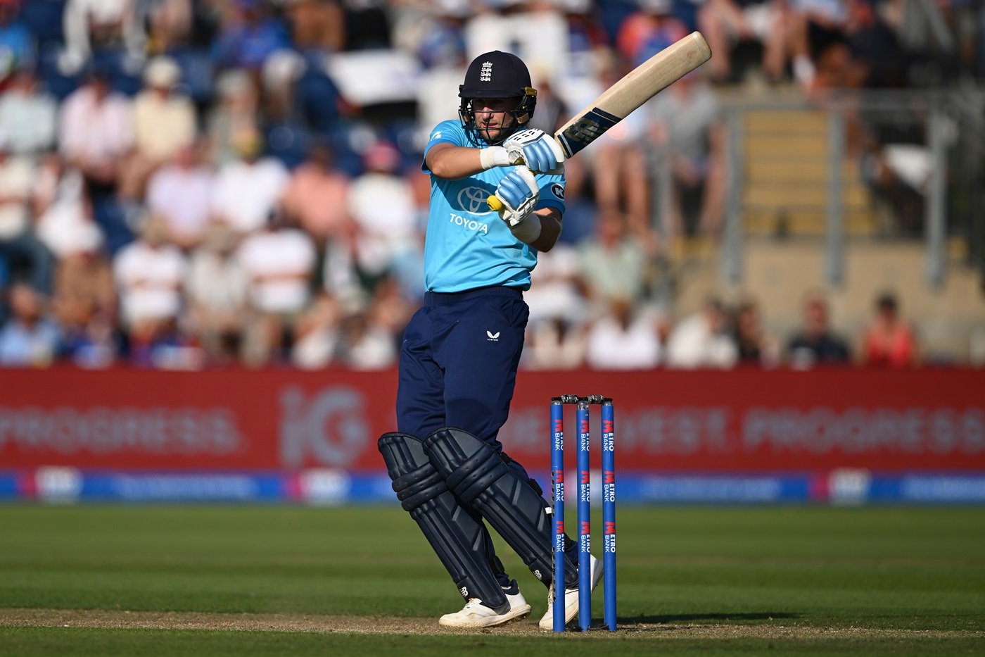 Root's classy 99 not out helps England level the series