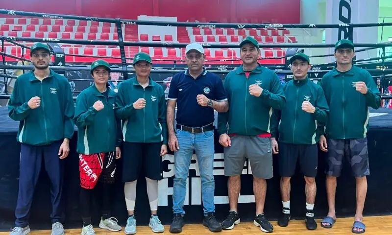 Pakistan Boxers Afzal Khan and Fatima Zehra Shine at Commonwealth Games