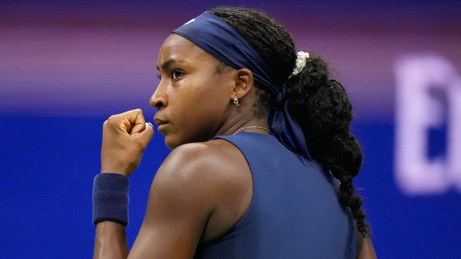Coco Gauff Advances to US Open Quarter-Finals with Victory Over Iva Jovic