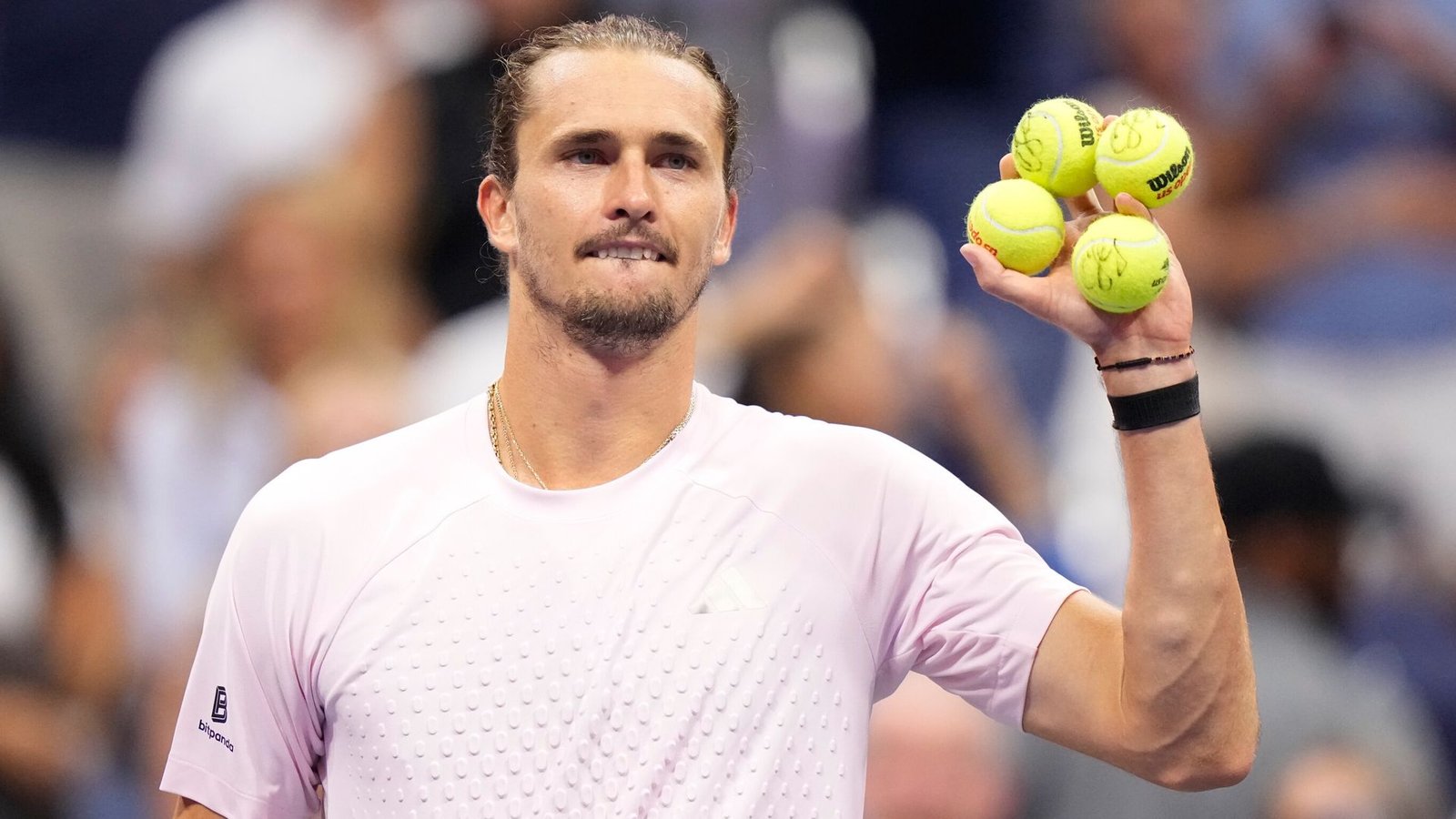 Alexander Zverev Advances to US Open Semi-Finals with Victory Over Botic van de Zandschulp