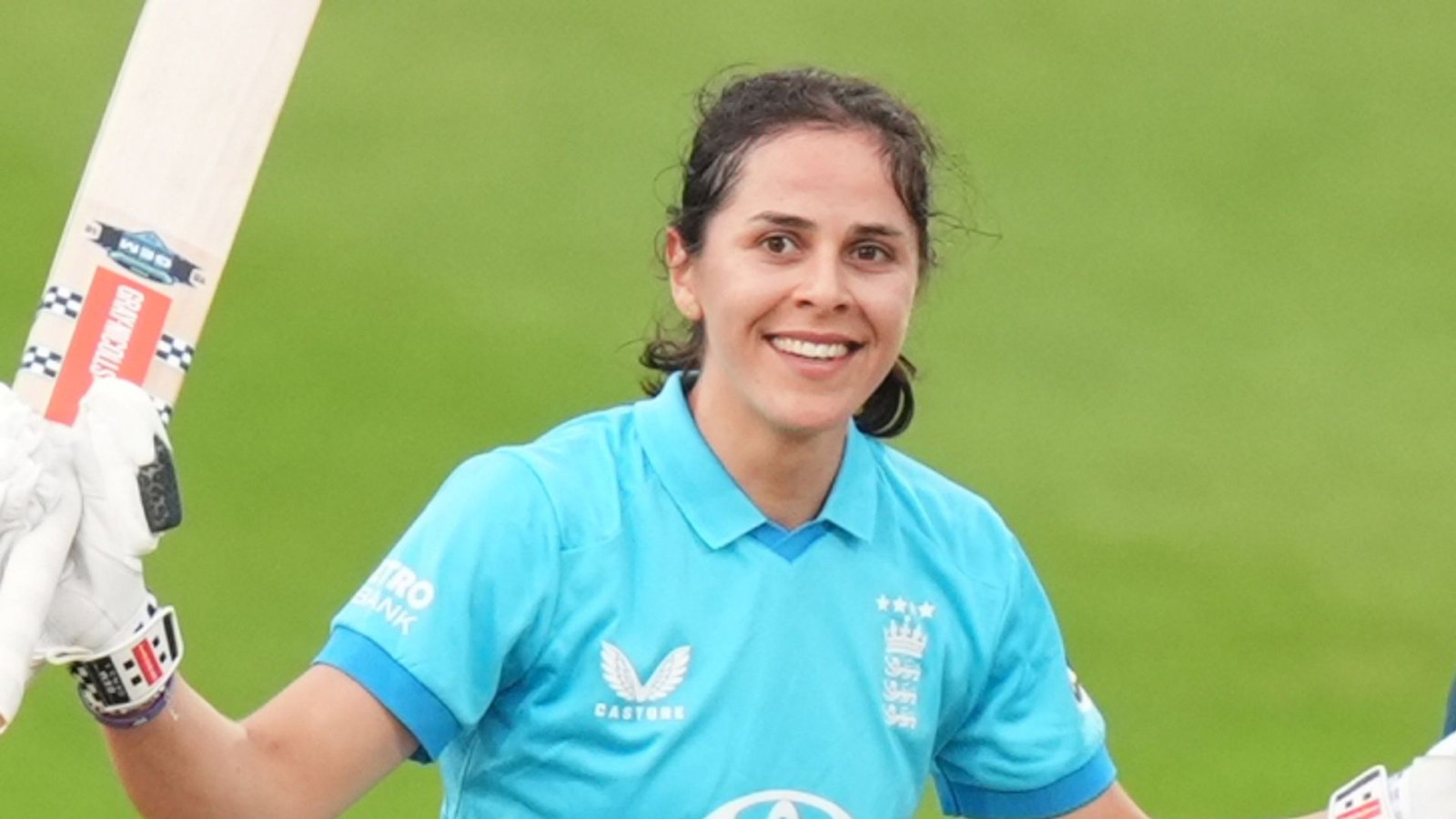 Heather Knight Praises Maia Bouchier's Potential for England in Upcoming Ashes